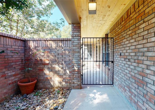 3 Gingerwilde Place, The Woodlands, TX 77381