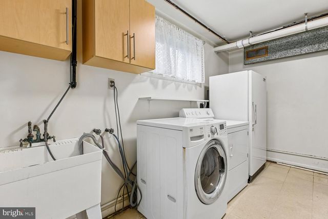 1002 N BELGRADE RD, Silver Spring, MD 20902