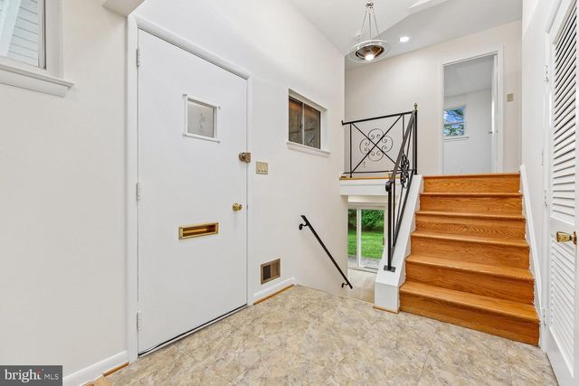 1002 N BELGRADE RD, Silver Spring, MD 20902