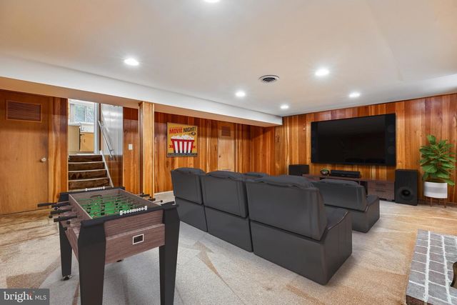 1002 N BELGRADE RD, Silver Spring, MD 20902