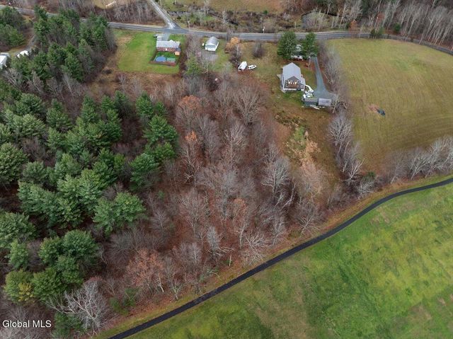 498 Hoags Corners Road, Nassau, NY 12123