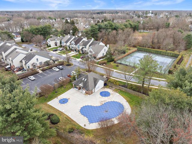 1 HILLTOP LN, Medford, NJ 08055