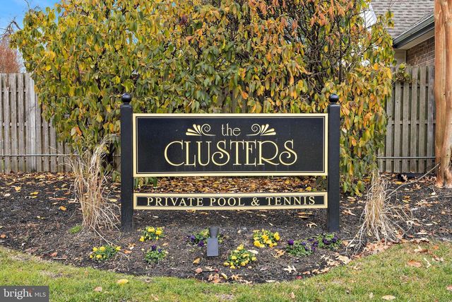 1 HILLTOP LN, Medford, NJ 08055