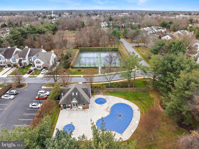 1 HILLTOP LN, Medford, NJ 08055