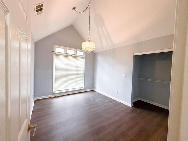 1095 Whitehead Road, Sugar Hill, GA 30518