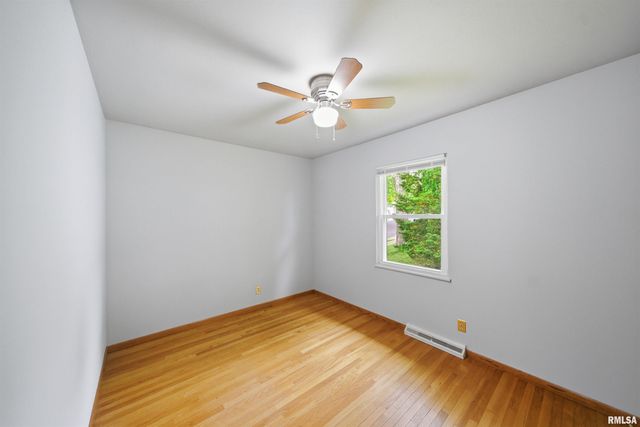 3802 W CREIGHTON Terrace, Peoria, IL 61615