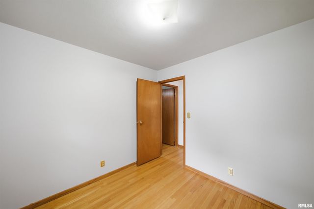 3802 W CREIGHTON Terrace, Peoria, IL 61615