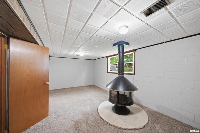 3802 W CREIGHTON Terrace, Peoria, IL 61615