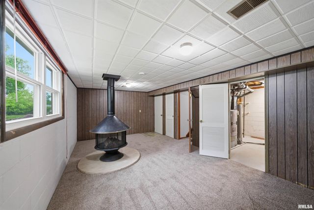 3802 W CREIGHTON Terrace, Peoria, IL 61615