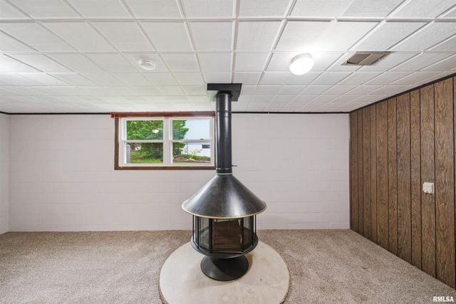 3802 W CREIGHTON Terrace, Peoria, IL 61615