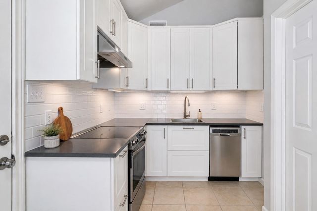 11402 Chessington DR, Austin, TX 78750