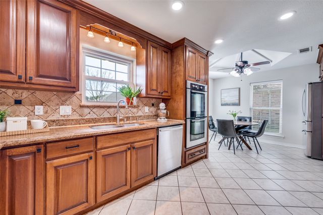 1421 Sacramento Terrace, Plano, TX 75075