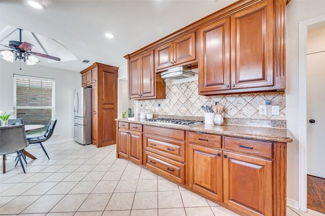 1421 Sacramento Terrace, Plano, TX 75075