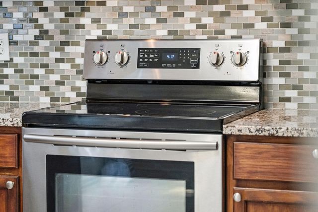 68 Creek Bend Drive, Summerville, SC 29485