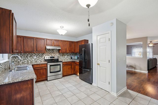 68 Creek Bend Drive, Summerville, SC 29485