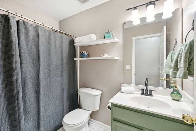 68 Creek Bend Drive, Summerville, SC 29485