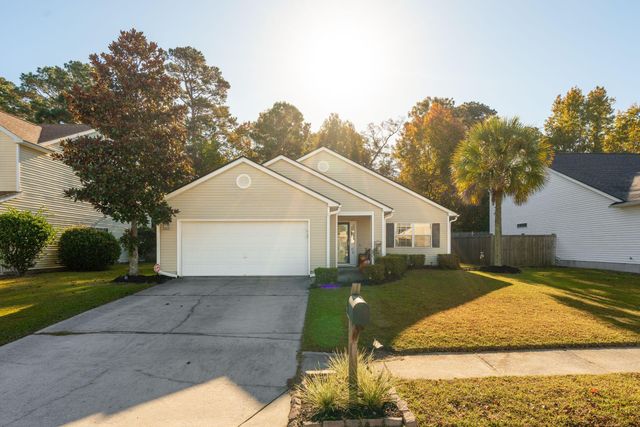 68 Creek Bend Drive, Summerville, SC 29485