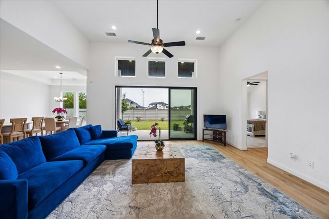 4735 Arbor Hollow Drive, Manvel, TX 77578