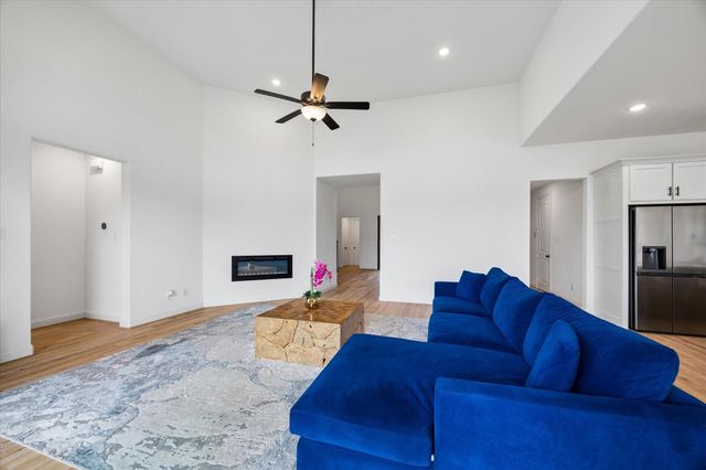4735 Arbor Hollow Drive, Manvel, TX 77578