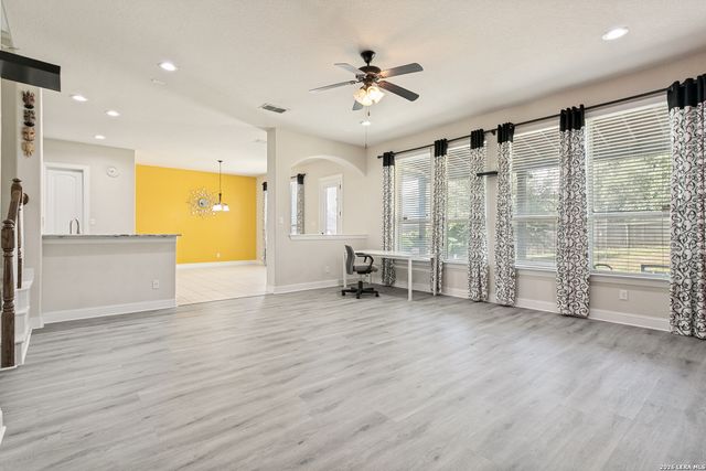 24738 Rising, San Antonio, TX 78260