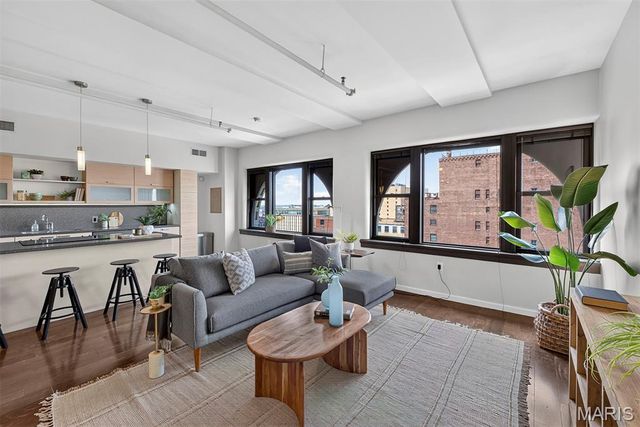 915 Olive Street 1404, St Louis, MO 63101