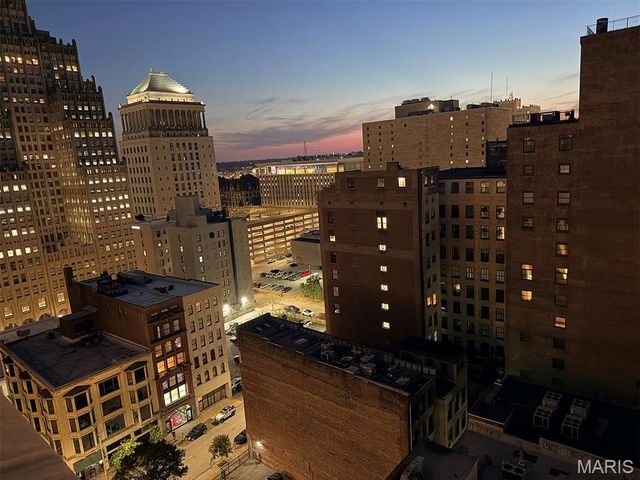 915 Olive Street 1404, St Louis, MO 63101
