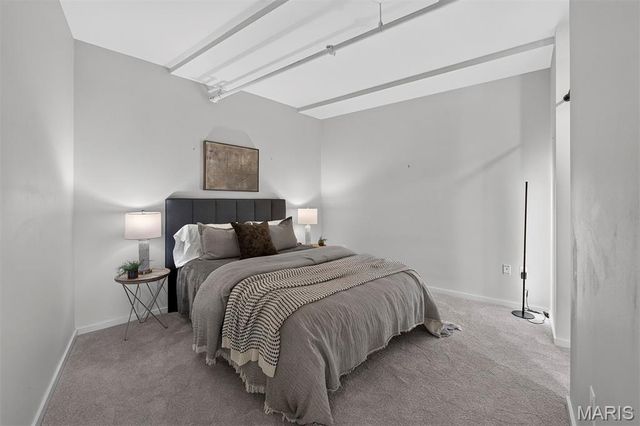 915 Olive Street 1404, St Louis, MO 63101