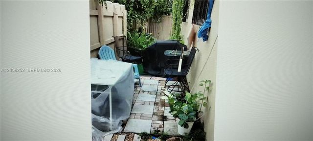 2829 SW 38th Ct 2829, Miami, FL 33134