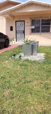 2829 SW 38th Ct 2829, Miami, FL 33134