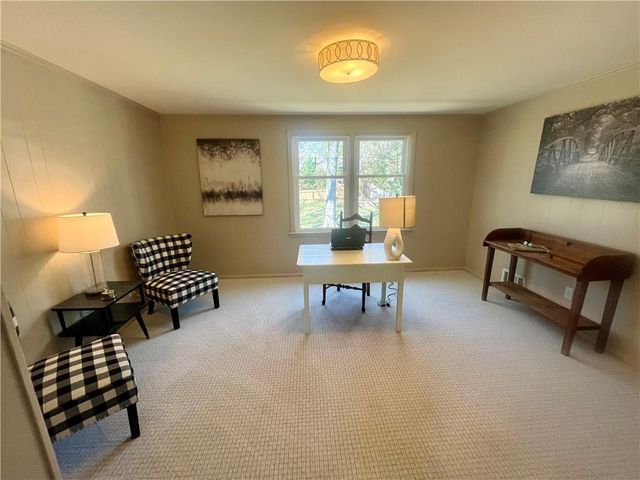 10332 Cherokee Lane, Leawood, KS 66206