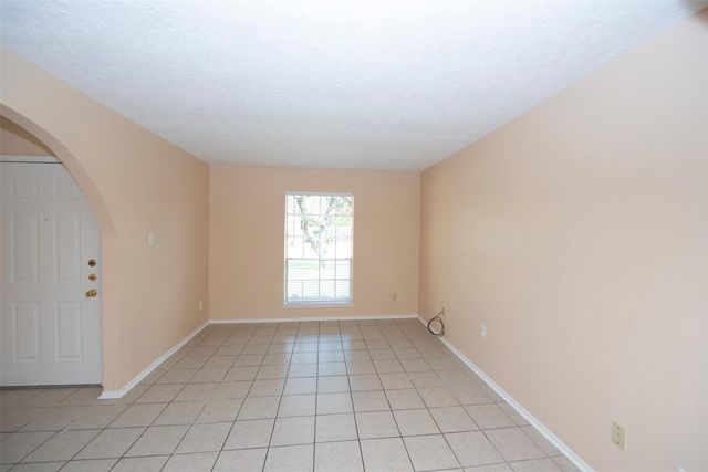 4843 Beechaven St Street, Houston, TX 77053