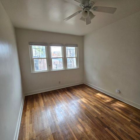 2132 Gold Avenue SE, Albuquerque, NM 87106