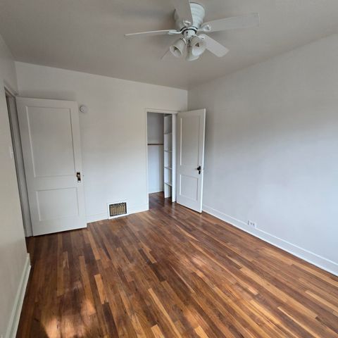 2132 Gold Avenue SE, Albuquerque, NM 87106