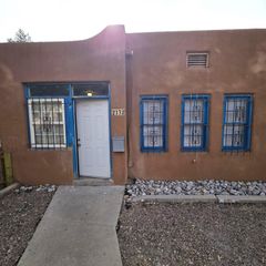 2132 Gold Avenue SE, Albuquerque, NM 87106