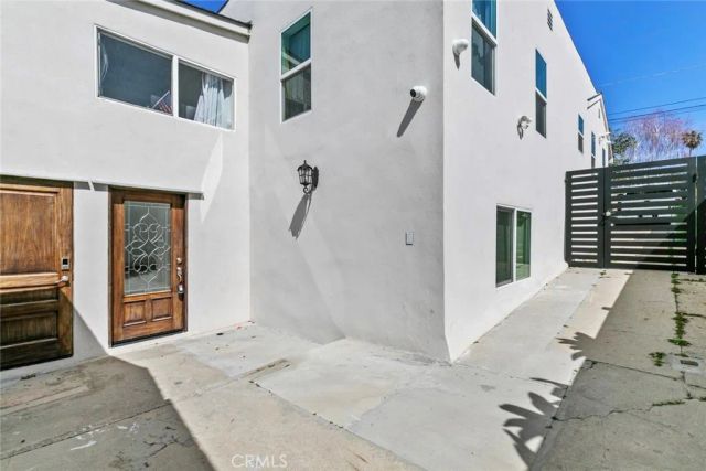 10533 Fernglen, Tujunga, CA 91042