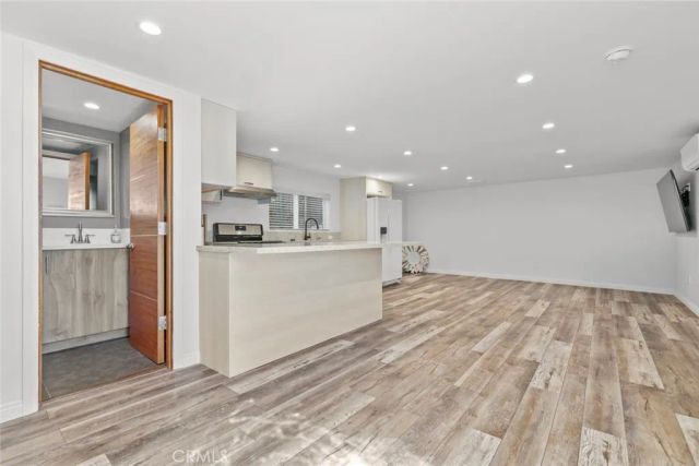 10533 Fernglen, Tujunga, CA 91042