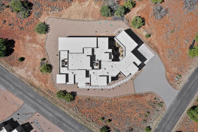 263 Diamond Tail Road, Placitas, NM 87043