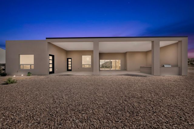 263 Diamond Tail Road, Placitas, NM 87043