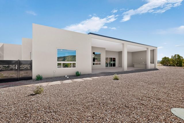 263 Diamond Tail Road, Placitas, NM 87043