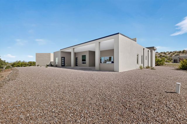 263 Diamond Tail Road, Placitas, NM 87043