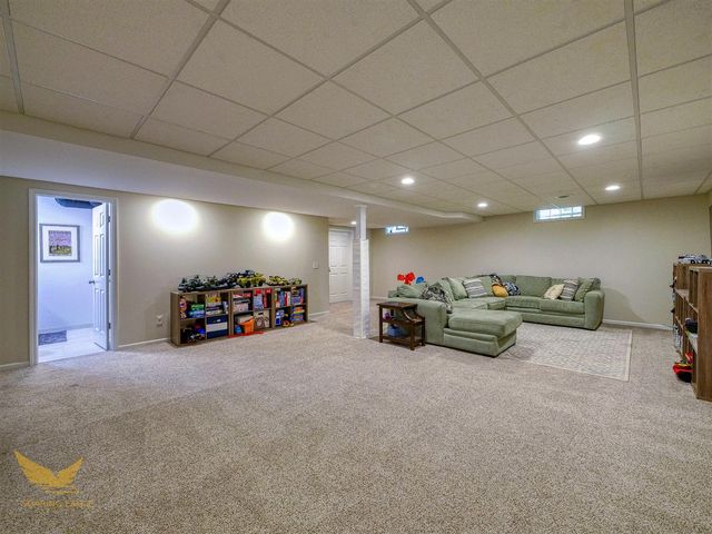 1583 Weymouth Street, West Bloomfield, MI 48324