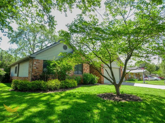 1583 Weymouth Street, West Bloomfield, MI 48324