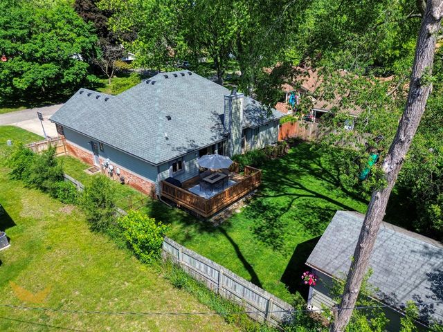 1583 Weymouth Street, West Bloomfield, MI 48324