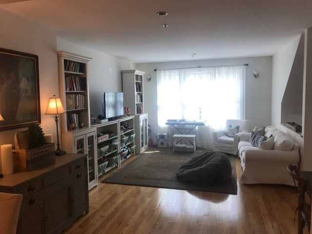 21 Intrepid 21, Marblehead, MA 01945