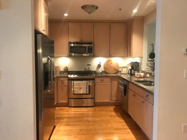 21 Intrepid 21, Marblehead, MA 01945