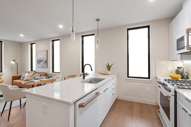 100 Lincoln Street 502, Boston, MA 02135