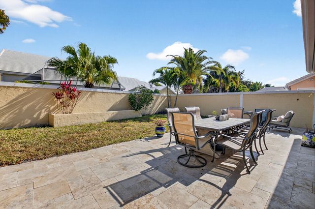 8361 Horseshoe Bay Road, Boynton Beach, FL 33472