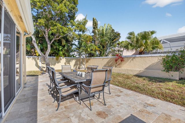 8361 Horseshoe Bay Road, Boynton Beach, FL 33472