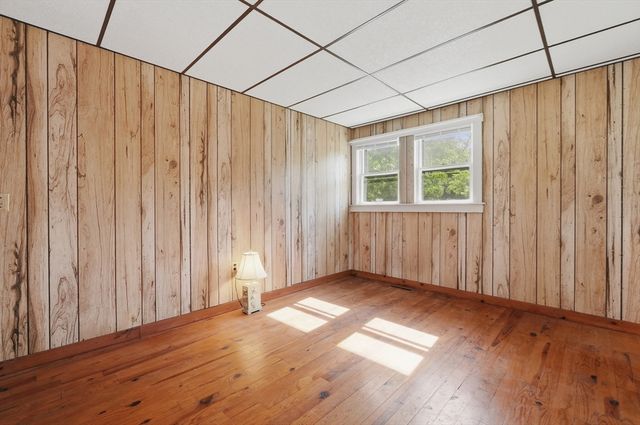 272 Glen Charlie Rd, Wareham, MA 02538