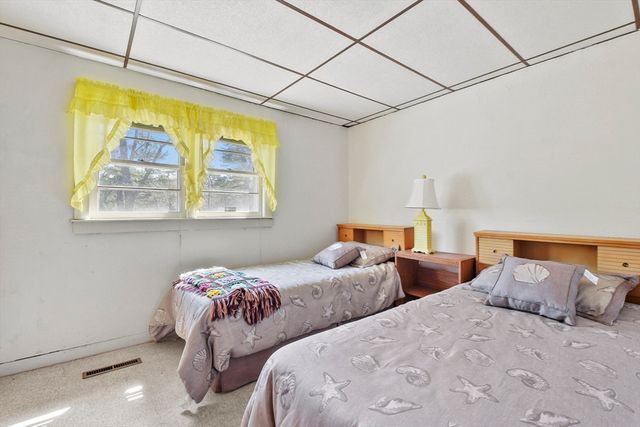 272 Glen Charlie Rd, Wareham, MA 02538